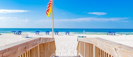 Vlak bij het strand