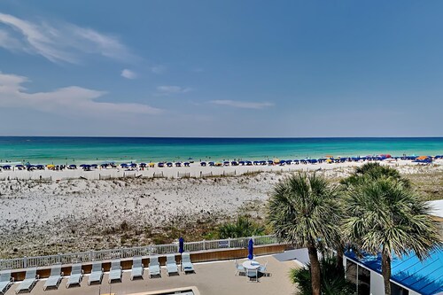 Sea Oats by Southern Vacation Rentals