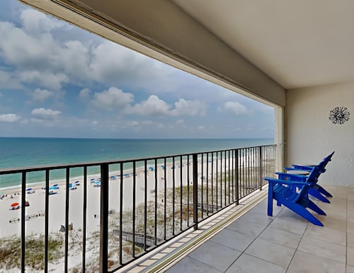 Shipwatch Surf & Yacht by Southern Vacation Rentals