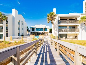 Exterior - Shipwatch Surf & Yacht by Southern Vacation Rentals (Pensacola)