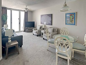 Dining - Summerwinds by Southern Vacation Rentals (Navarre)