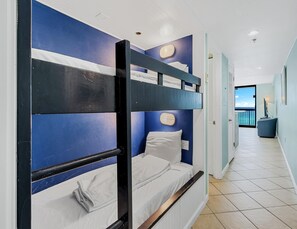 1 bedroom, individually decorated, individually furnished, free WiFi