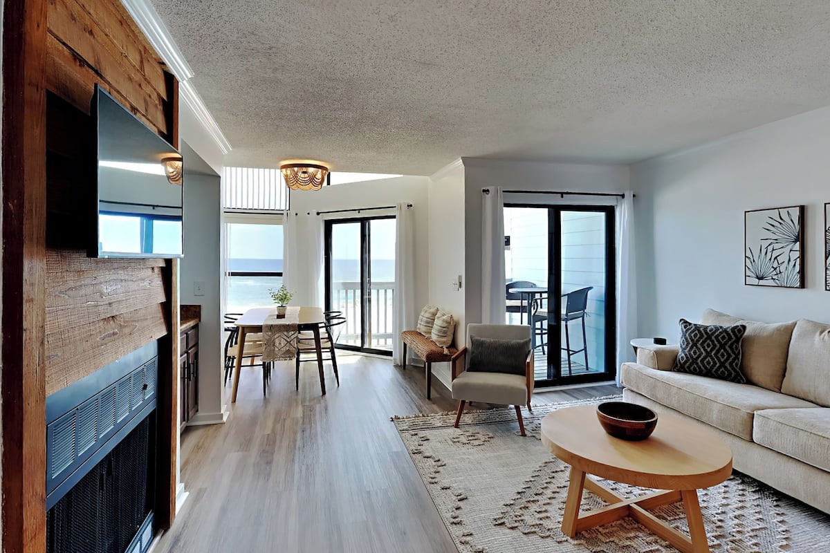 Condo, Multiple Beds, Balcony, Ocean View (#4 - No Pets) | Living area | 42-inch flat-screen TV with digital channels