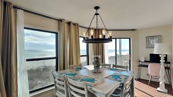 Condo, Multiple Beds, Balcony, Ocean View (#2 - No Pets) | Dining