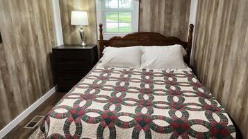 2 chambres, fer et planche à repasser, Wi-Fi gratuit, draps fournis