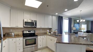 Condo, Multiple Beds, Balcony, Ocean View (#1001 - No Pets) | Private kitchen | Fridge, microwave, oven, stovetop