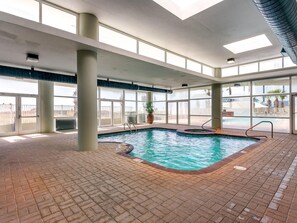 Condo (3 Bedrooms) | Property amenity