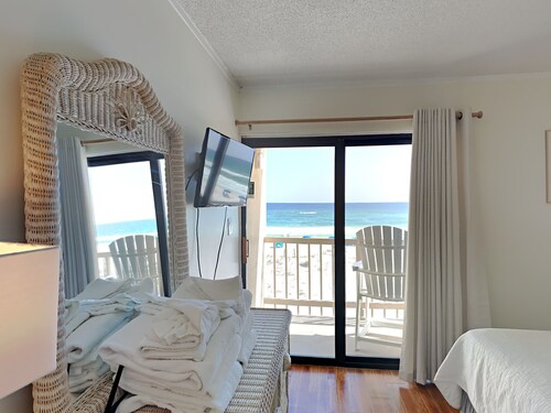 Villas Capri by Southern Vacation Rentals