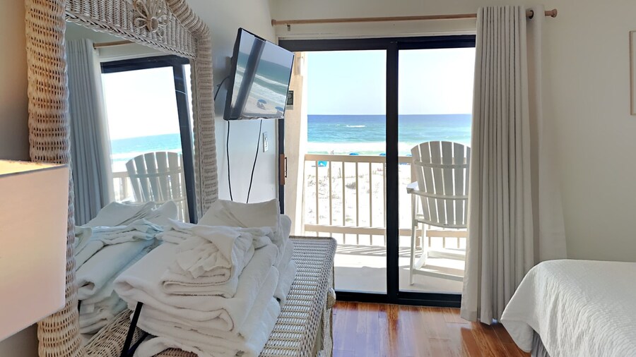 Villas Capri by Southern Vacation Rentals