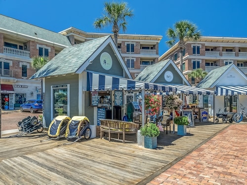 Village Of South Walton by Southern Vacation Rentals