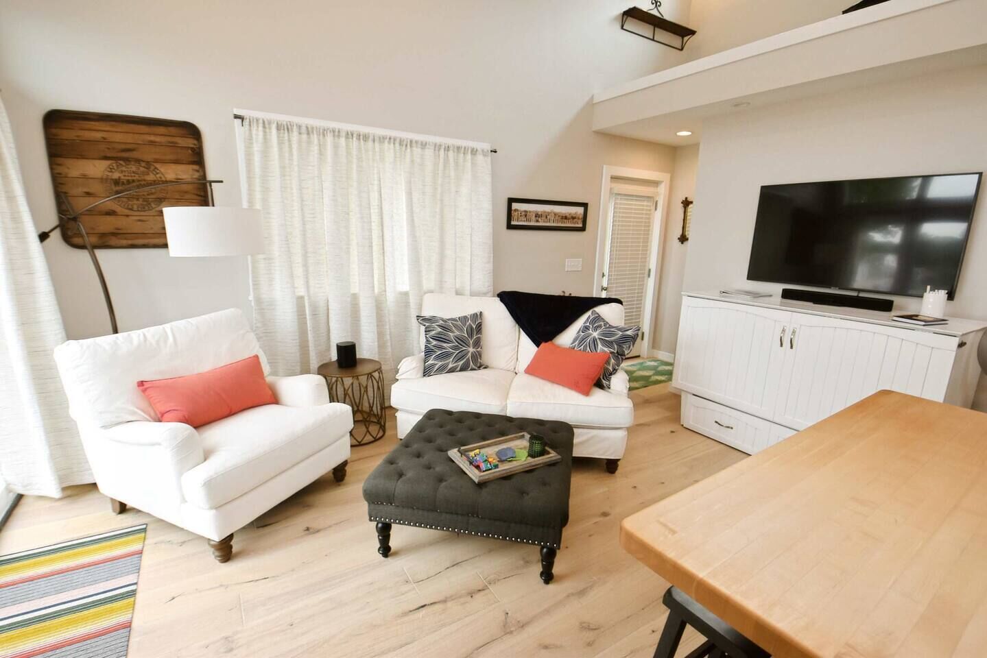 The Chicken Coop, A Modern Riverfront Oasis (908) - Lake Albert, Granger