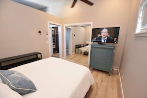 1 Schlafzimmer, Bügeleisen/Bügelbrett, kostenloses WLAN, Bettwäsche