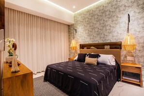 1 habitación, tabla de planchar con plancha, internet y ropa de cama 