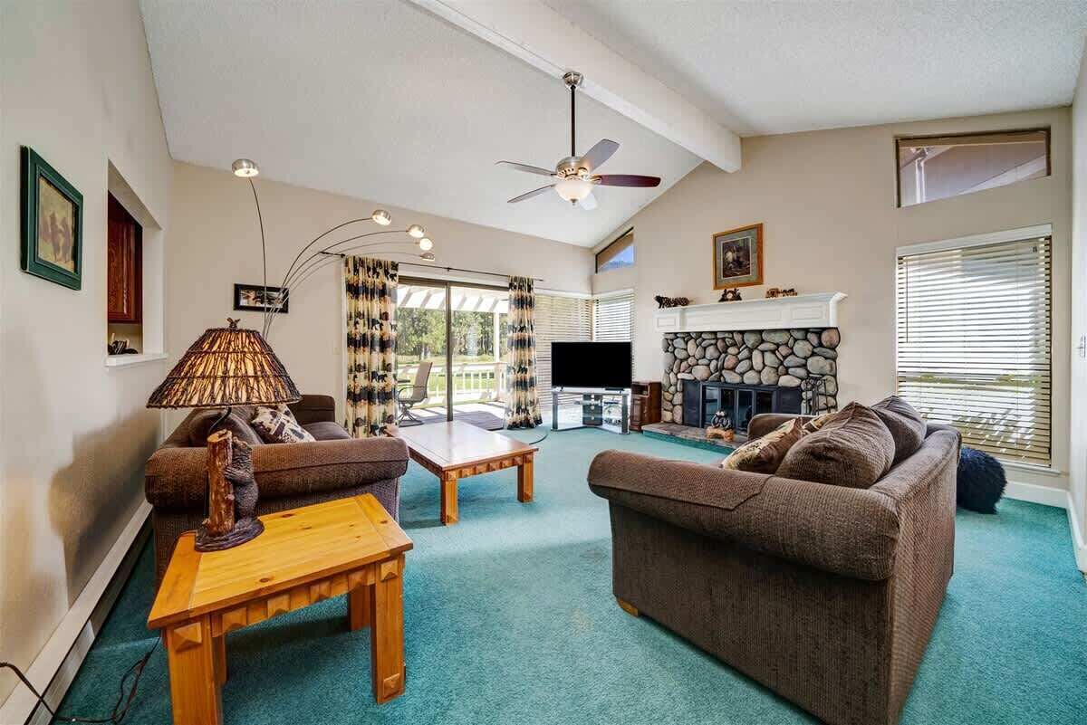 TV, peis og DVD-spiller