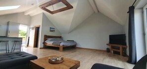 Smart TV, DVD player