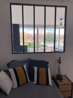 Tabla de planchar con plancha