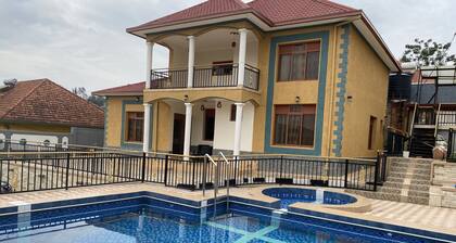 VIP House IN Kibagabaga With Swimming Pool