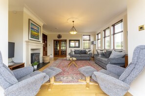 تلفزيون، مدفأة