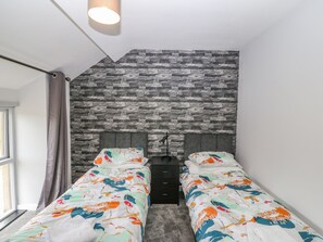2 bedrooms, individually decorated, individually furnished, free WiFi
