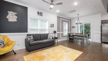 Smart TV, fireplace, video games