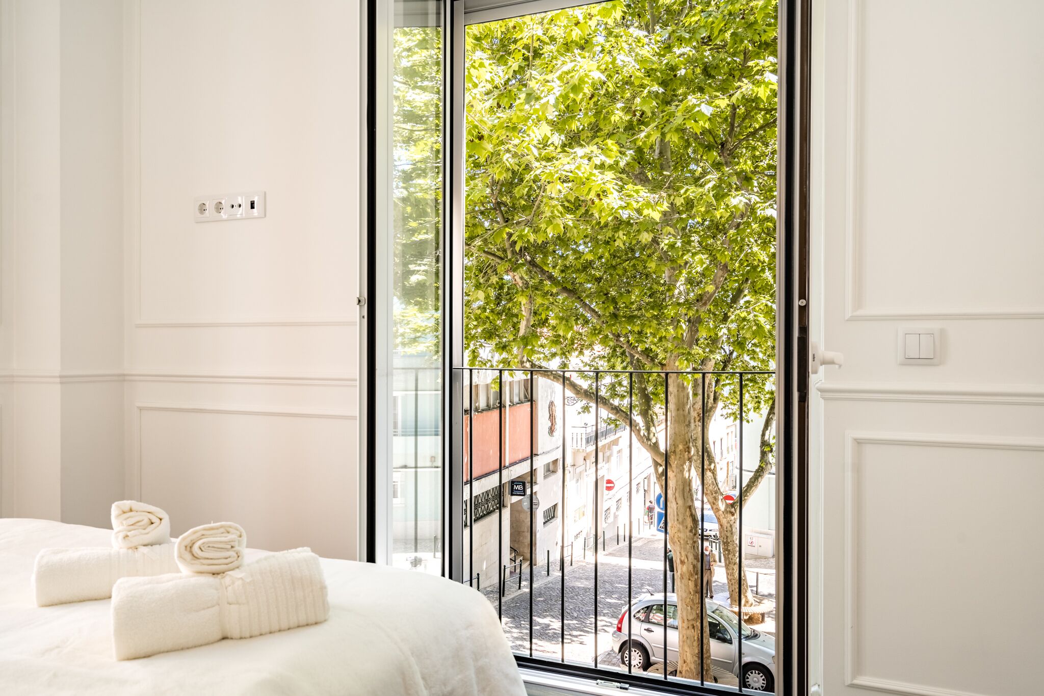 2 chambres, fer et planche à repasser, Wi-Fi, draps fournis