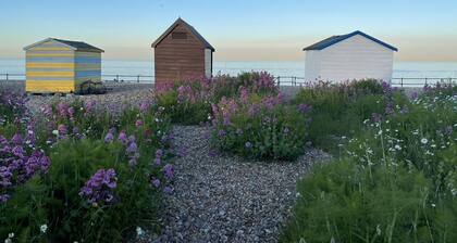 Pebble Cove, Walmer, Kent