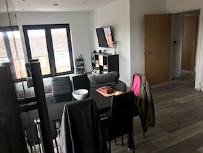 Apartment, 2 Queen-Betten | Eigene Küche