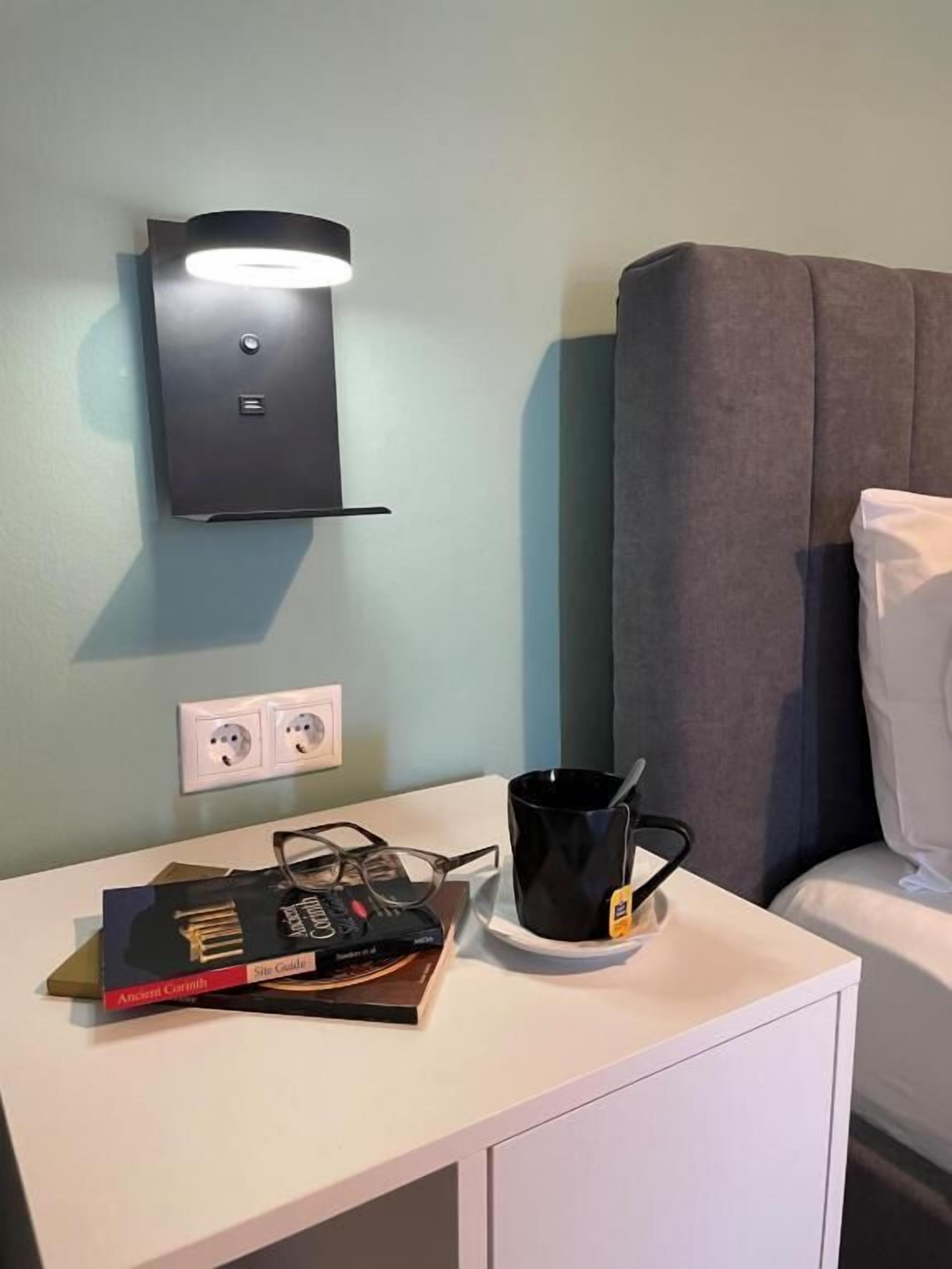 Habitación Deluxe | Decoración personalizada, muebles diferentes y insonorización 