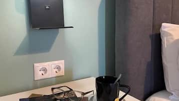 Habitación Deluxe | Decoración personalizada, muebles diferentes y insonorización