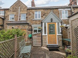 Exterior - 5 Rosedale Abbey (Pickering)