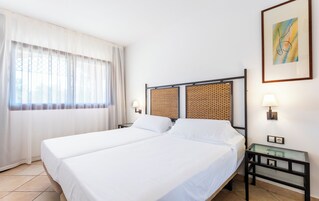 Premium bedding, down comforters, Select Comfort beds, in-room safe