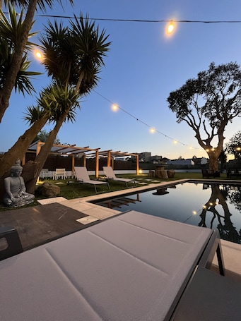 Outdoor pool. Villarit Porto