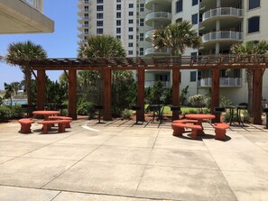 Condo (3 Bedrooms) | Property amenity