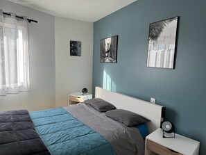 7 chambres, bureau, fer et planche à repasser, accès au Wi-Fi (inclus)