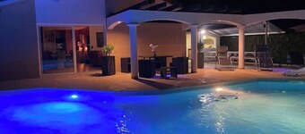 Villa Sany:magnificent 200m2 house with swimming pool