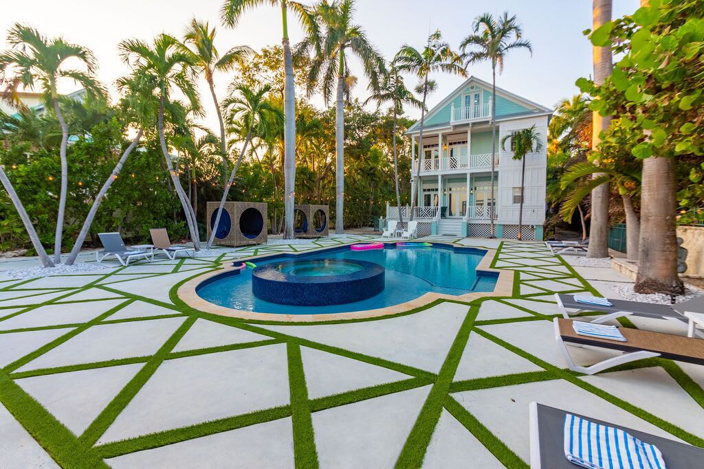 Sensational Ocean Front Villa | Kayak+PBs+Cinema+Fire Pit+Pool