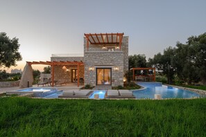 A heated pool - Rosemary, eco friendly villa, Huge heated private pool (Prinos)