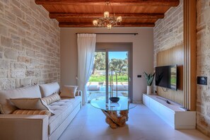 TV - Rosemary, eco friendly villa, Huge heated private pool (Prinos)