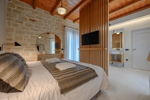 2 chambres, fer et planche à repasser, accès au Wi-Fi (inclus)