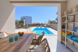 House | 2 bedrooms, WiFi - Apartment SEA LA VIE With Swimming Pool (Krk)