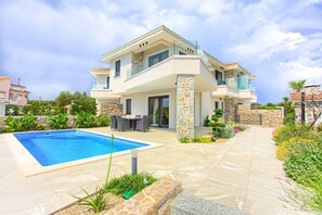Room - Luxury Holiday House Bella With Private Pool Close to the Beach (Krk)