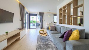 House | 2 bedrooms - Luxury Holiday House Bella With Private Pool Close to the Beach (Krk)