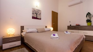 Unclassified image, 2 of 28, button - Holiday House Cirik in Kras (Dobrinj)