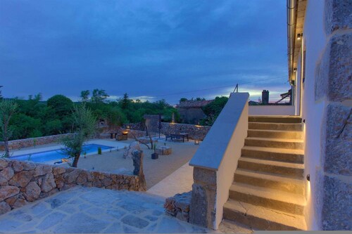 Beautiful Villa MAY With Swimming Pool