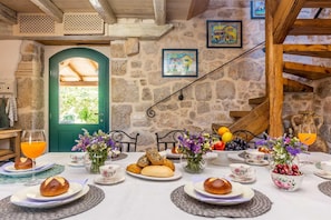 3 bedrooms - Holiday House Dajana (Malinska-Dubasnica)