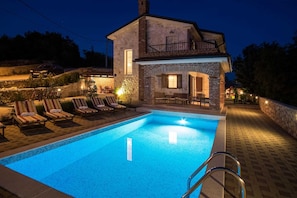 House - Villa Rustica in Linardici (Krk)