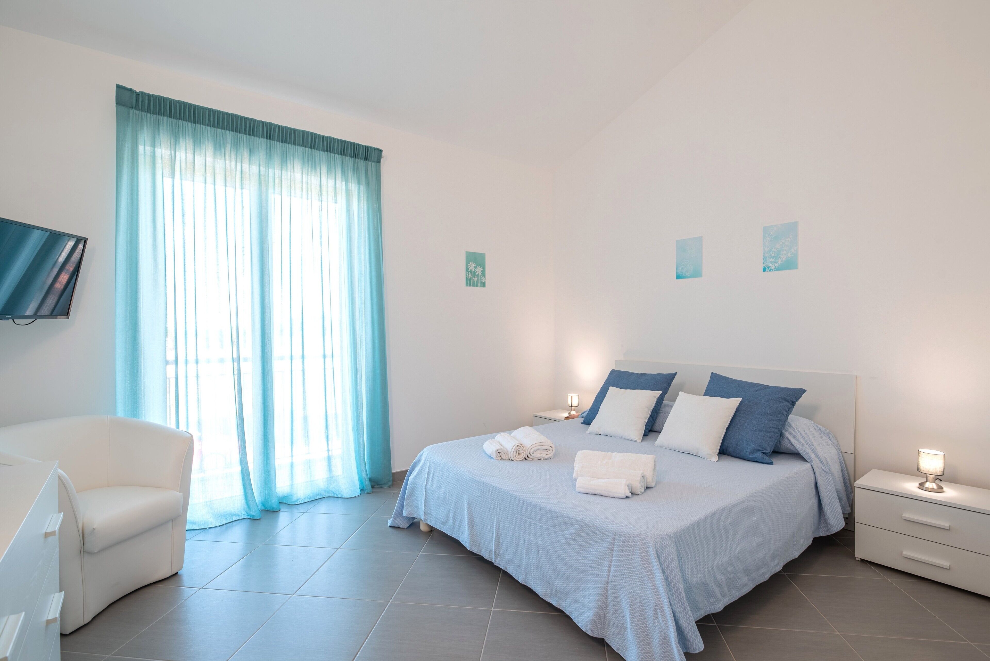 2 Schlafzimmer, Reisekinderbett, kostenloses WLAN, Bettwäsche