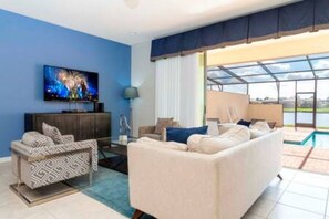 TV - 5 BR close to Disney with lakeview (Kissimmee)