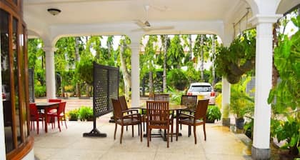 Classic home for travellers