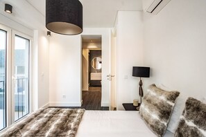 2 slaapkamers, een strijkplank/strijkijzer, wifi, beddengoed